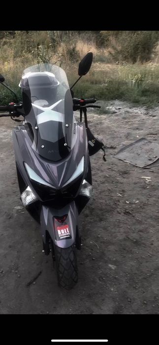 Другая марка мопед