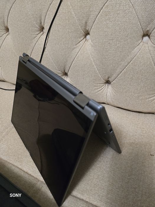 Продам ноутбук Gen12 планшет