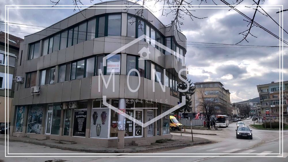 Продава се Магазин в Горна Оряховица - 97 кв.м за 927 €/кв.м - Снимка #1