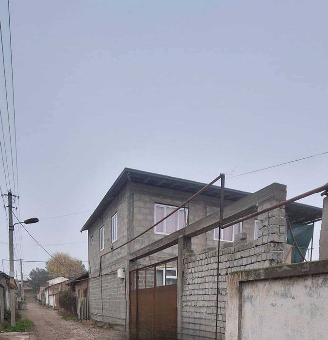 Xovli 6-so`tix, 8-xona