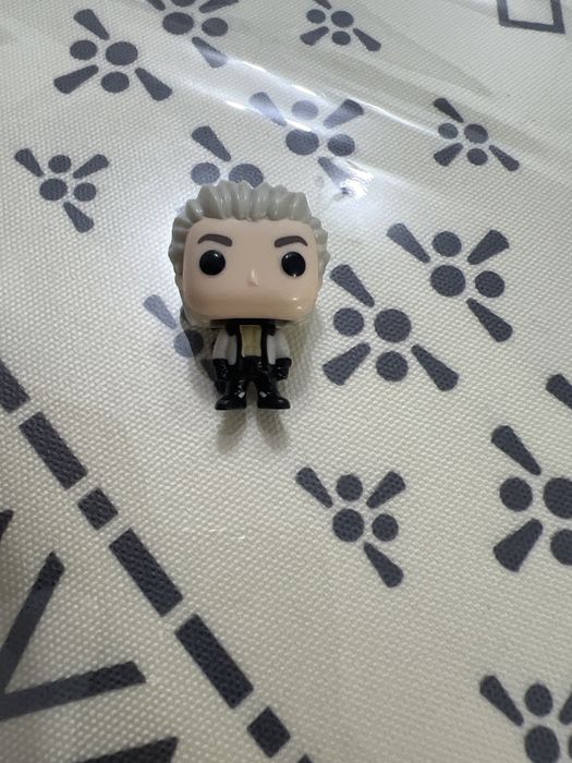 Smoker kinder joy ne piece funko pop