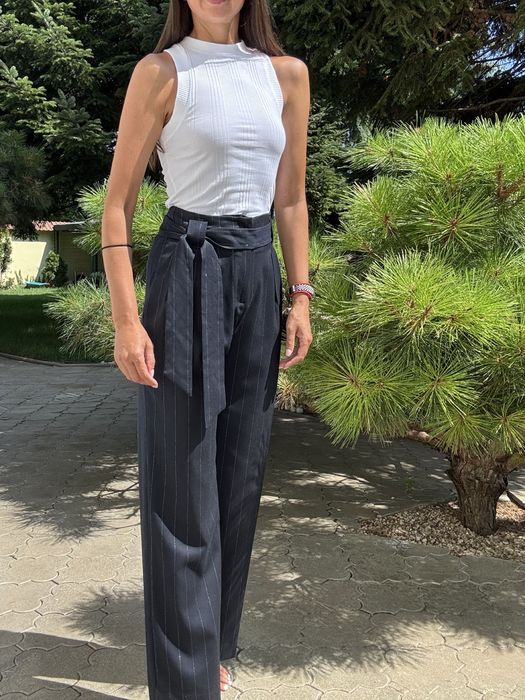 Pantaloni Kiabi - marimea xs , noi cu eticheta