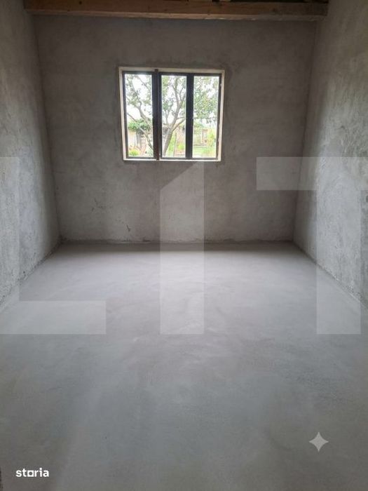 Casa 353 mp, constructie BCA, teren 10.000 mp, Saucenita