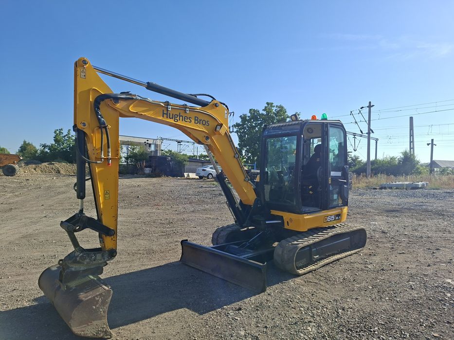 Vand mini excavator jcb 65R-1