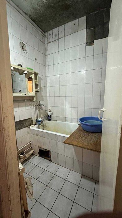 СРОЧНО! По доступный ценой! Прадается квартира Чорсу 2/9/9 58м2