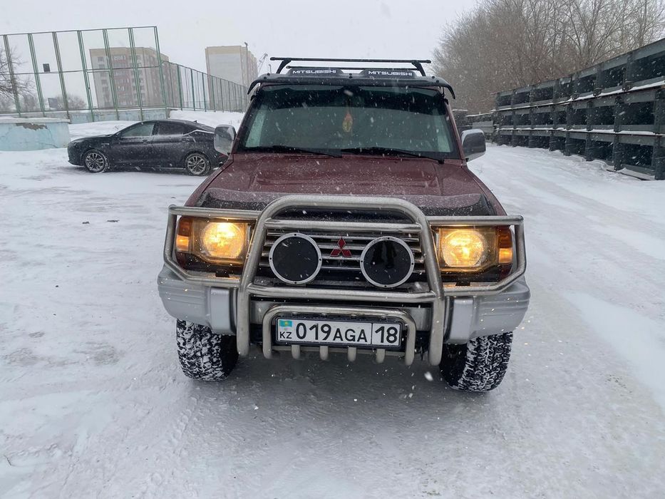 Продам Mitsubishi Pajero
