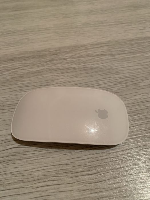 Apple magic mouse для макбука состояние хорошее