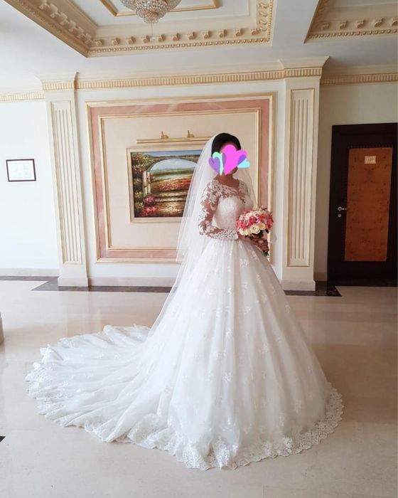 Свадебное платье