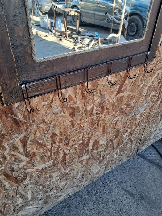 Стенно огледало 30лв