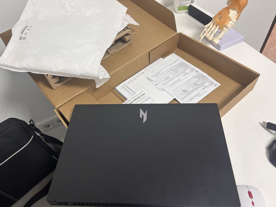 Продам мощьный игровой ноутбук