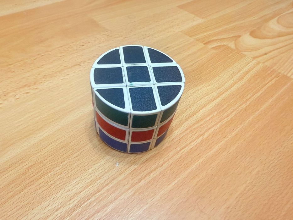 Кубики Рубика разных вариантов