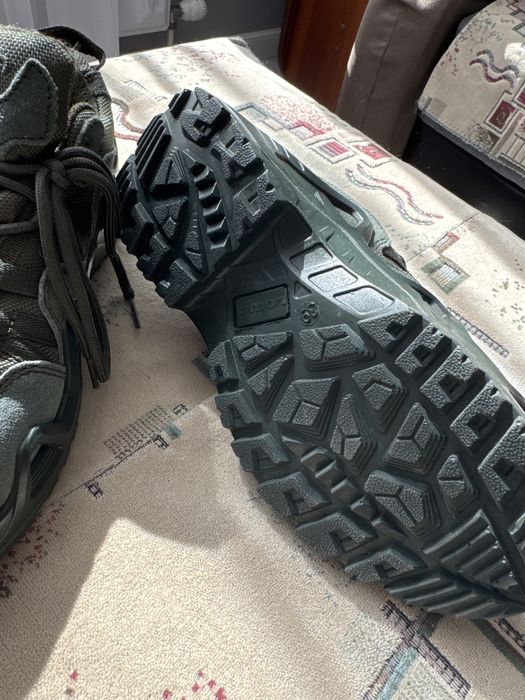 Продам военные кросовки