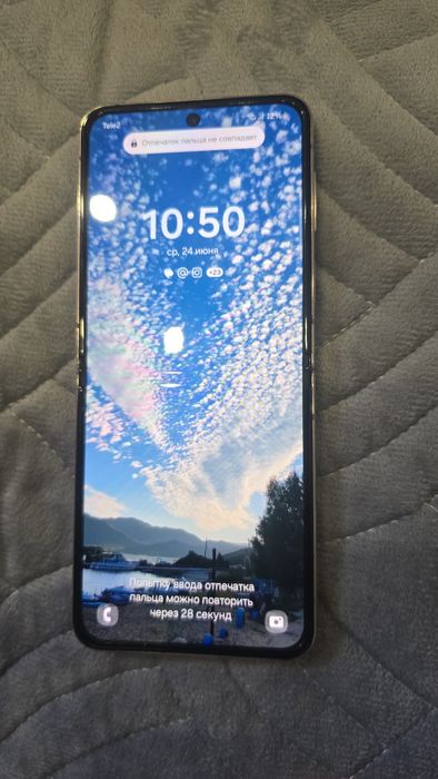 Samsung galaxy flip z4 256gb