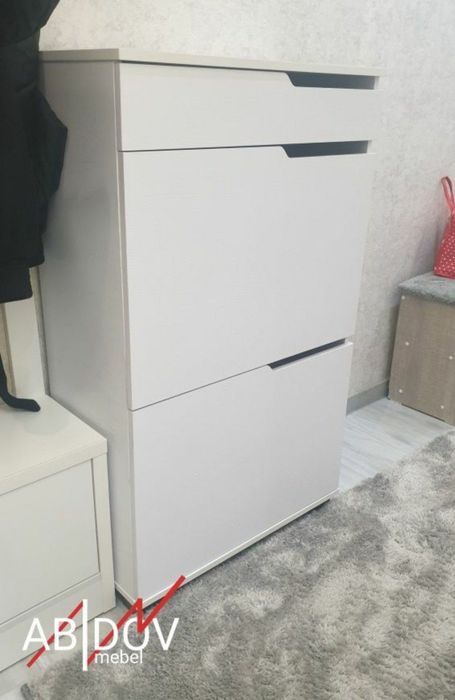 Обувной шкаф в стиле hi-tech