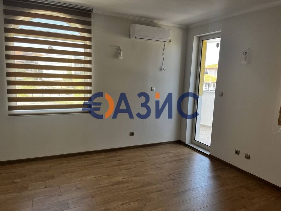 Продава се Двустаен апартамент в к.к. Слънчев бряг - 71 кв.м за 1175 €/кв.м - Снимка #10