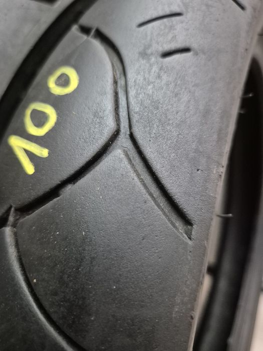 Set anvelope moto 100 80 17 cu 130 70 17 Vee Rubber v294 dot 3224 si 2021