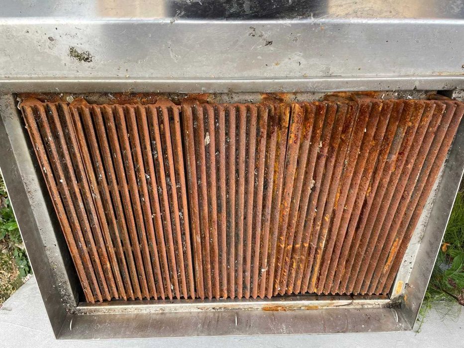 Grătar Profesional de Inox pe Gaz