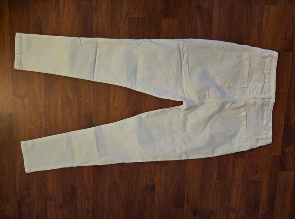 Blugi skinny albi