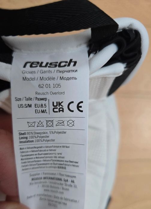 Vând  mănuși Reusch de ski