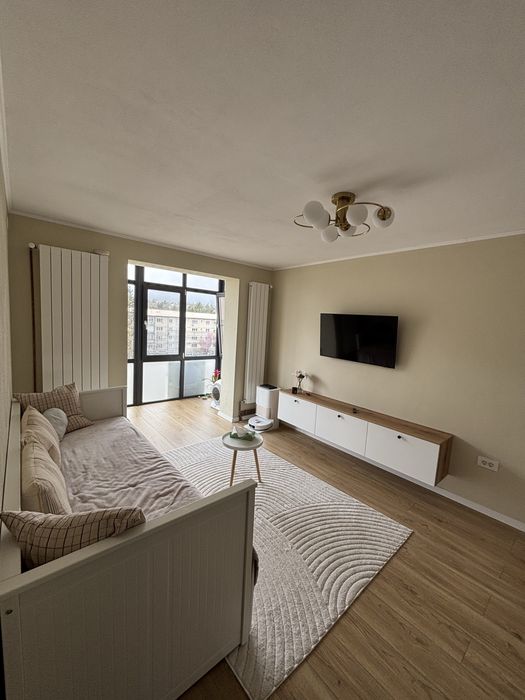 Închiriez apartament 2 camere