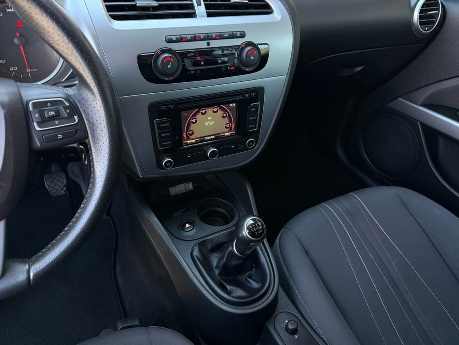 Seat Leon  09/2011, 1.4 TSI 122cp, Euro5, Climatronic,Scaune incalzite, Navigatie, Rate cu avans 0%
