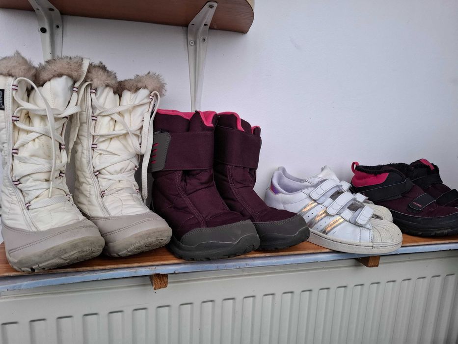 Ghetute, cizme  adidasi pentru fetita