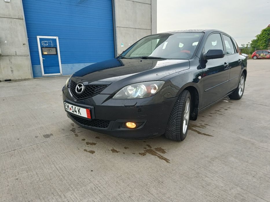 Vând Mazda 3.2.0 diesel