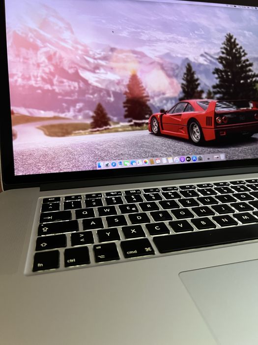 MacBook pro Retina mid 2012, нова батерия, SSD