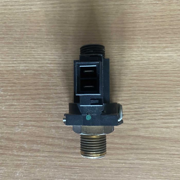 Fluxostat BITRON PA66 GF30 Centrala Ariston MicroTec  T2 23MFFI