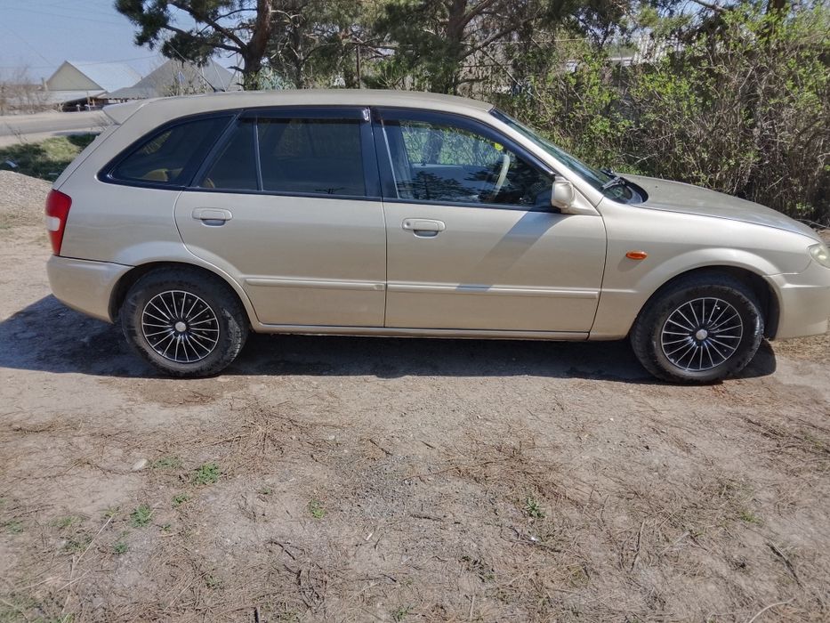 Продам Мазда 323