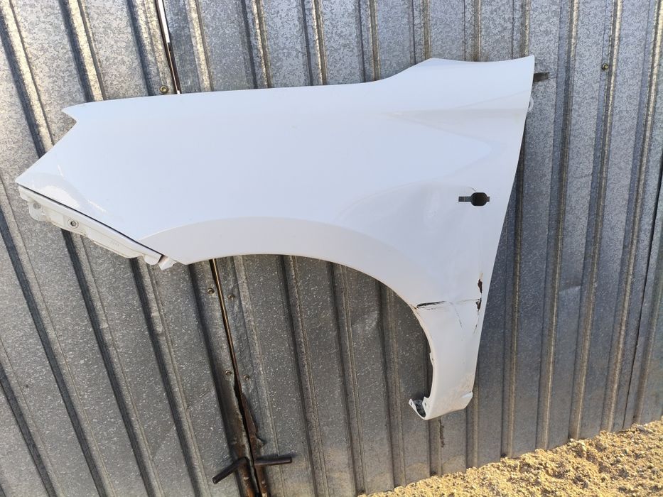 Левая крыло Лада гранта Дфл