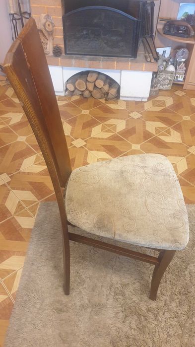 Дървени трапезни столове - масив 5 броя