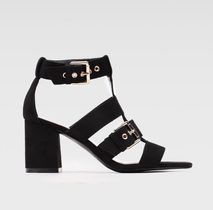 Sandale Stradivarius noi