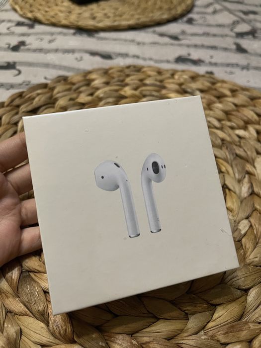 Air Pods 2 + чехол в подарок