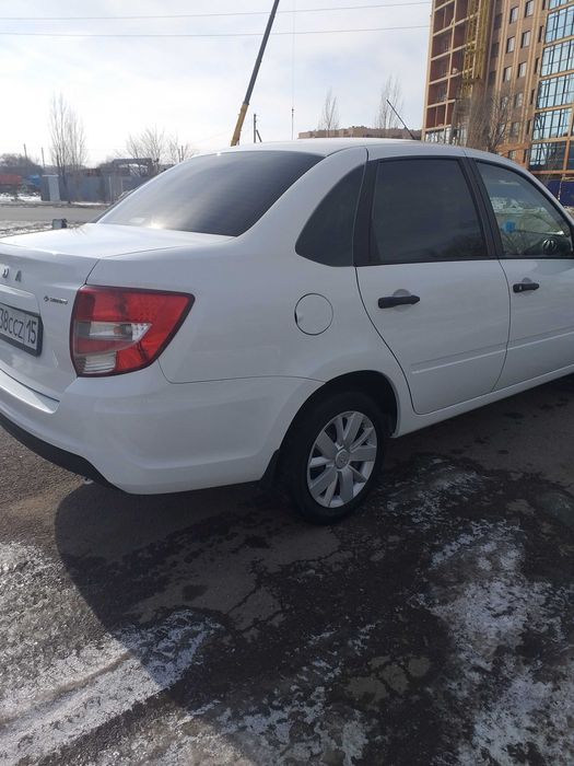 продам автомобиль