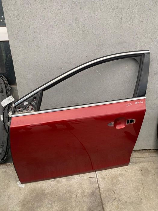 Usa stanga fata VOLVO V40 2012-2019 32321018