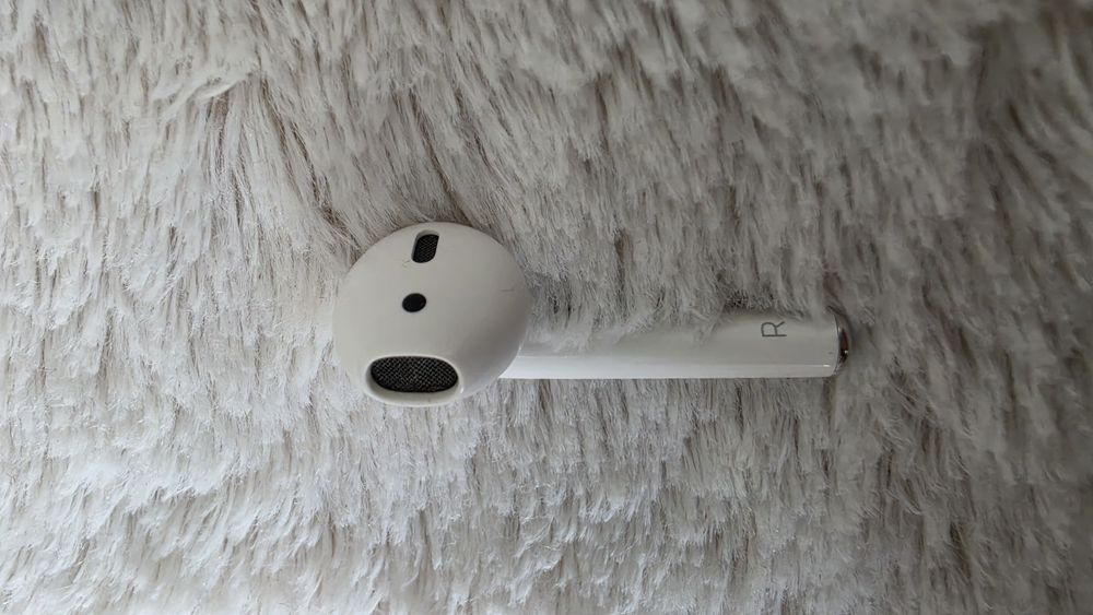 Vand casti Apple AirPods 2