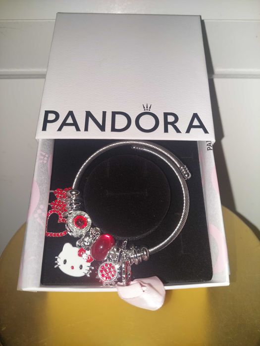 Bratara Hello Kitty marime universala in cutie cadou Pandora