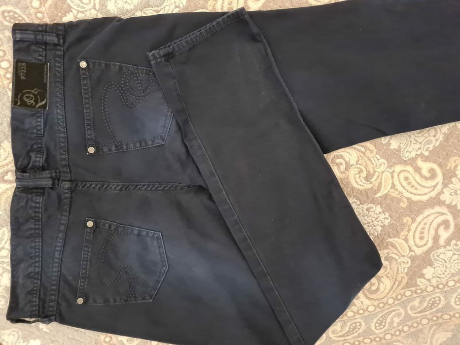 Продам чёрные джинсы