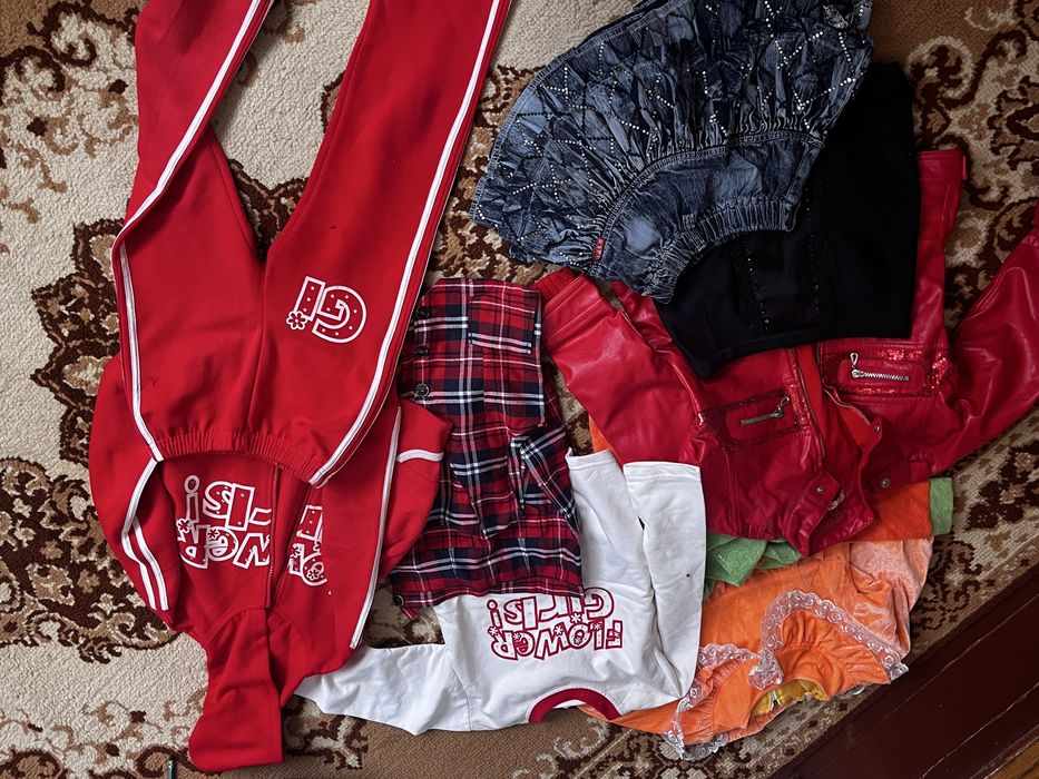 Продам детские вещи на девочку все за 50000сум