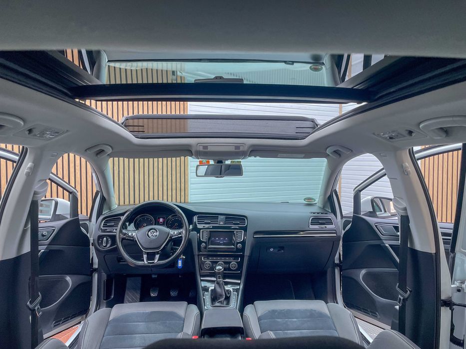 Golf 7 .Benzina, Panoramic, RAR+ITP. Garantie , Buy Back. Test drive .