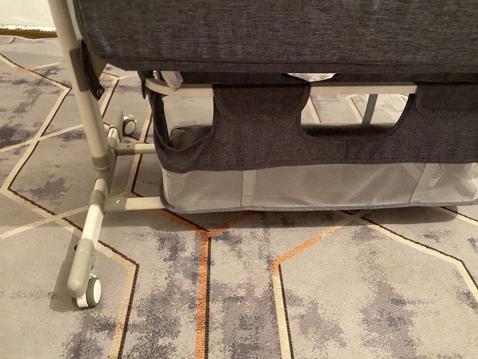 Почтый новый кроват