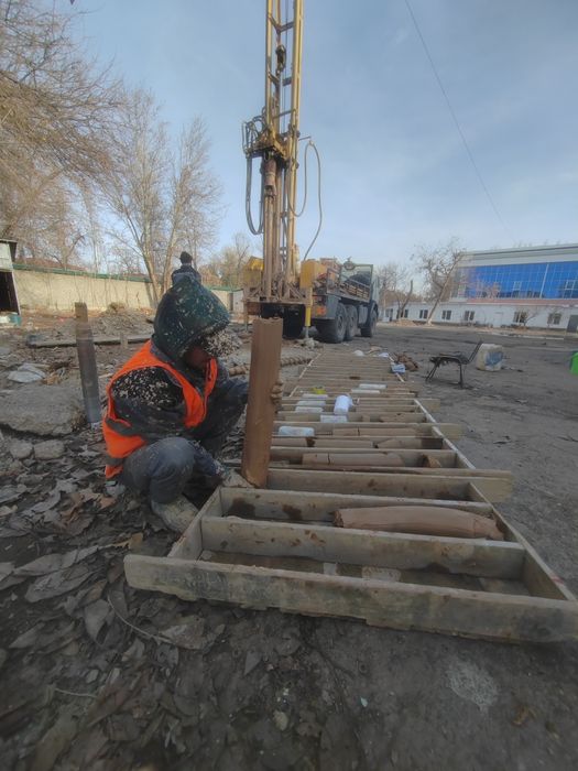 Бурение скважини для води под кляч, инженерная Гиология хулосаси