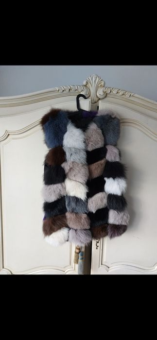 Vesta din blana naturala noua