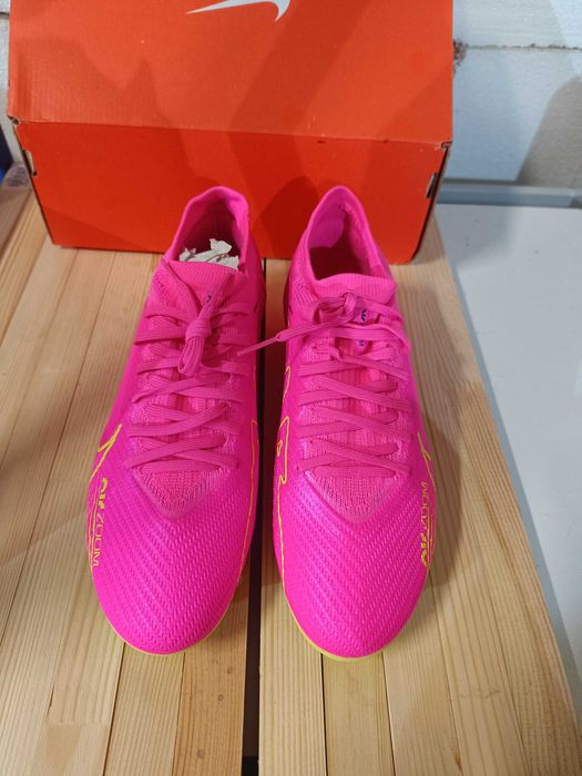 Футболни обувки Nike