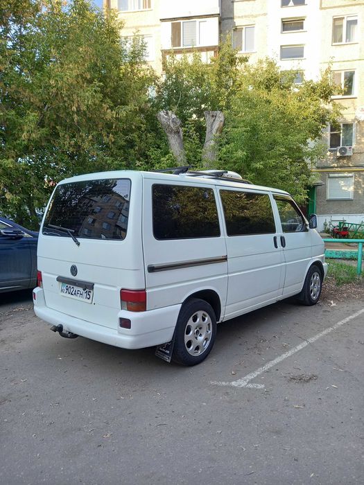 Volkswagen Caravelle 1997 г.