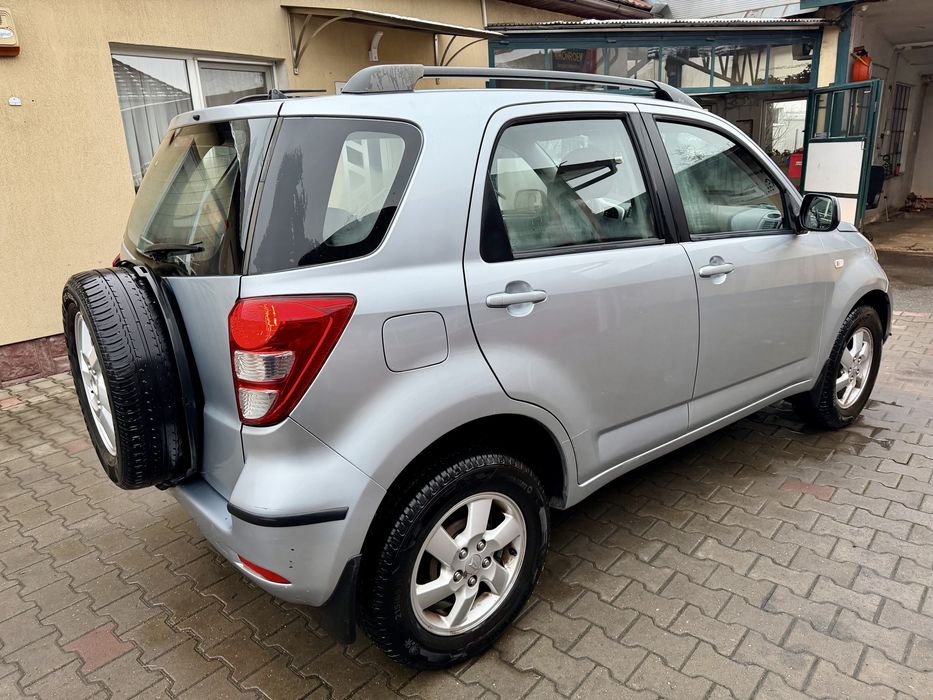 Vand Daihatsu Terios 4X4. Fara rugina