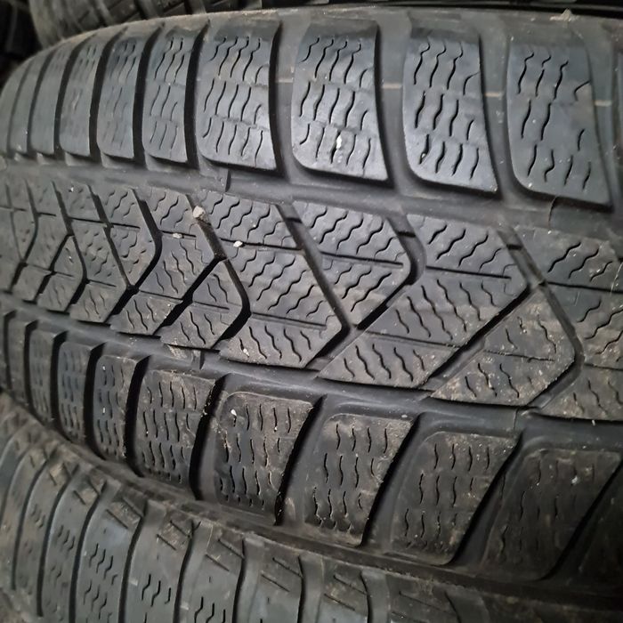 4x 205/60/17 M+S PIRELLI 2020 6MM Stare impecabila