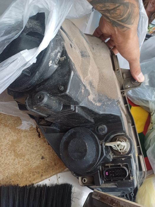 Правая фара vw golf5