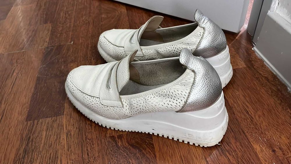 Продам женскую обувь новые и б\у